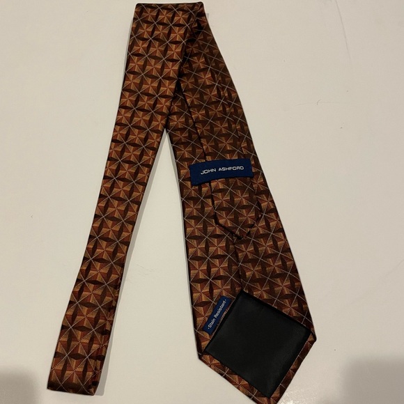 John Ashford 100% Silk Tie - Picture 3 of 7